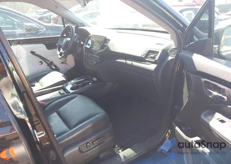 2020 Honda Pilot Awd Touring 8 Passenger from USA, damaged, VIN 5FNYF6H96LB000758